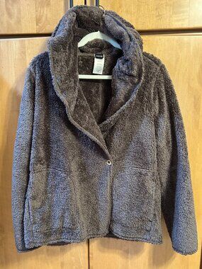 Patagonia Fuzzy High Pile Fleece Hooded Jacket Crossover Button Brown Womens M